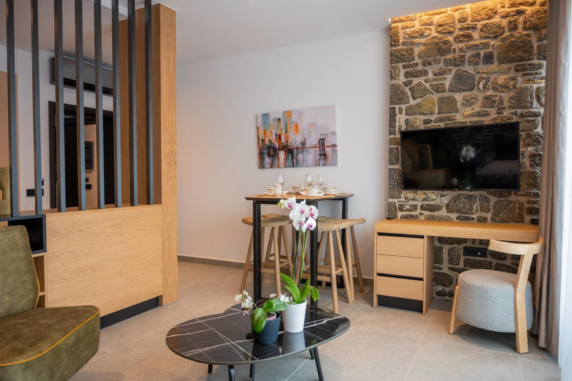 Opal Executive Suites Nafplio Bagian luar foto