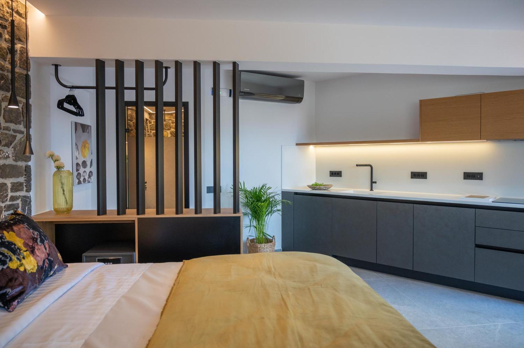 Opal Executive Suites Nafplio Bagian luar foto