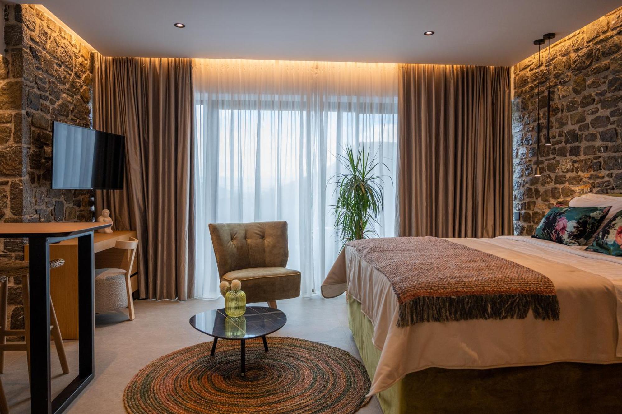Opal Executive Suites Nafplio Bagian luar foto